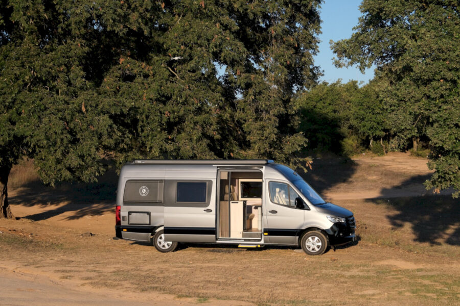 Noah Camper Platin Line: Luxe buscamper voor de veeleisende reiziger